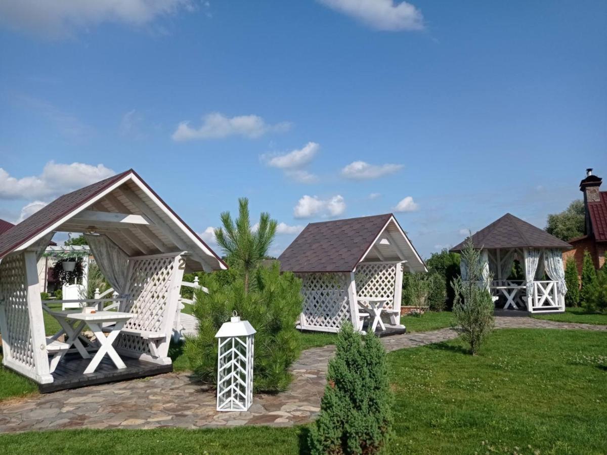Готельно-Ресторанний Комплекс Прованс Парк Potschajiw Exterior foto
